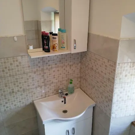 Apartma Pri Kovaciji Sempas