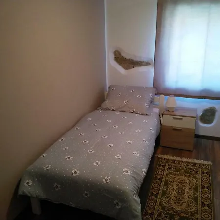 Apartma Pri Kovaciji * Sempas