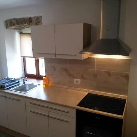 Apartma Pri Kovaciji Sempas